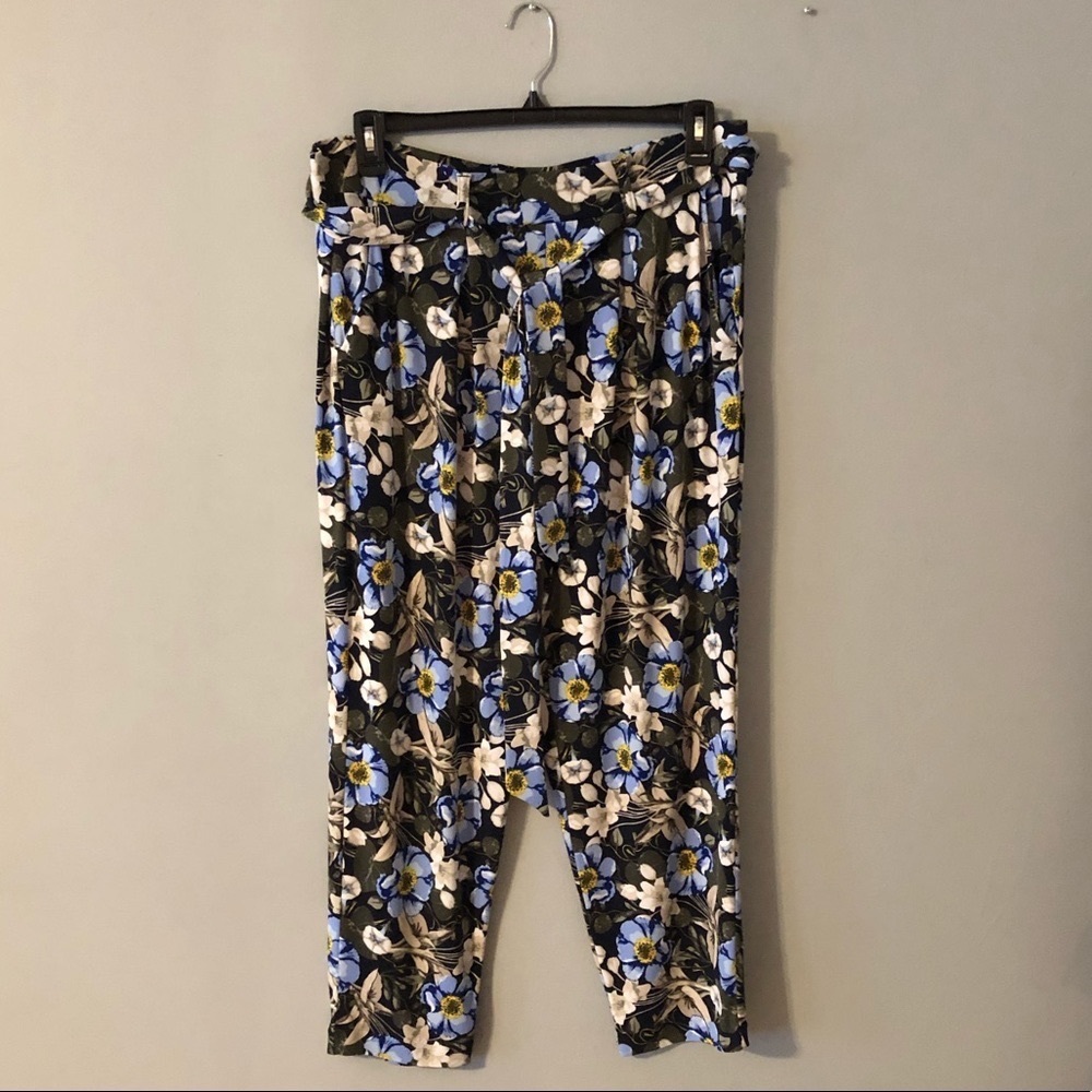 NY&Company floral pants